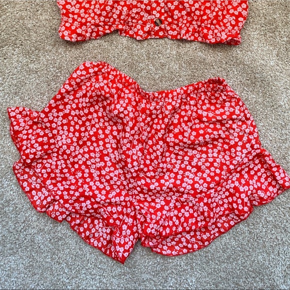 Floral matching top & bottom - Picture 2 of 3